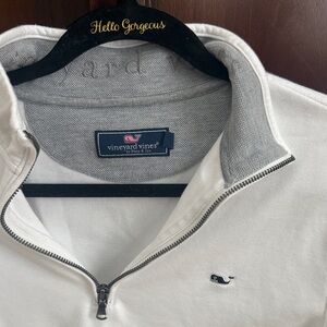 Vineyard Vines Men's White and Gray Zip-Up Sweater